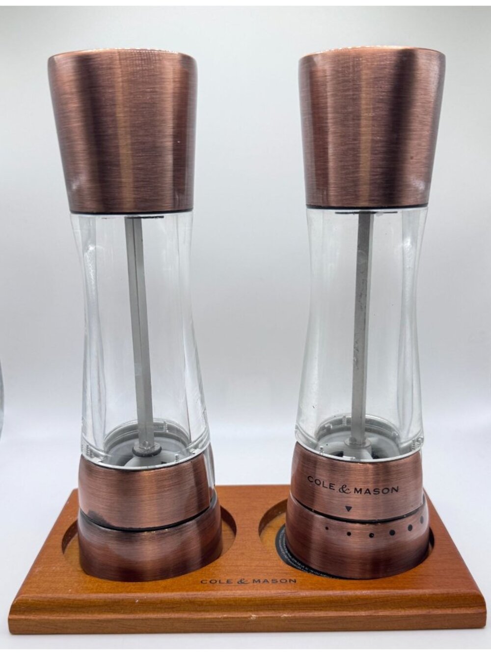 Cole & Mason Derwent Copper Salt and Pepper Mill Grinder Set Acrylic Wood Tray